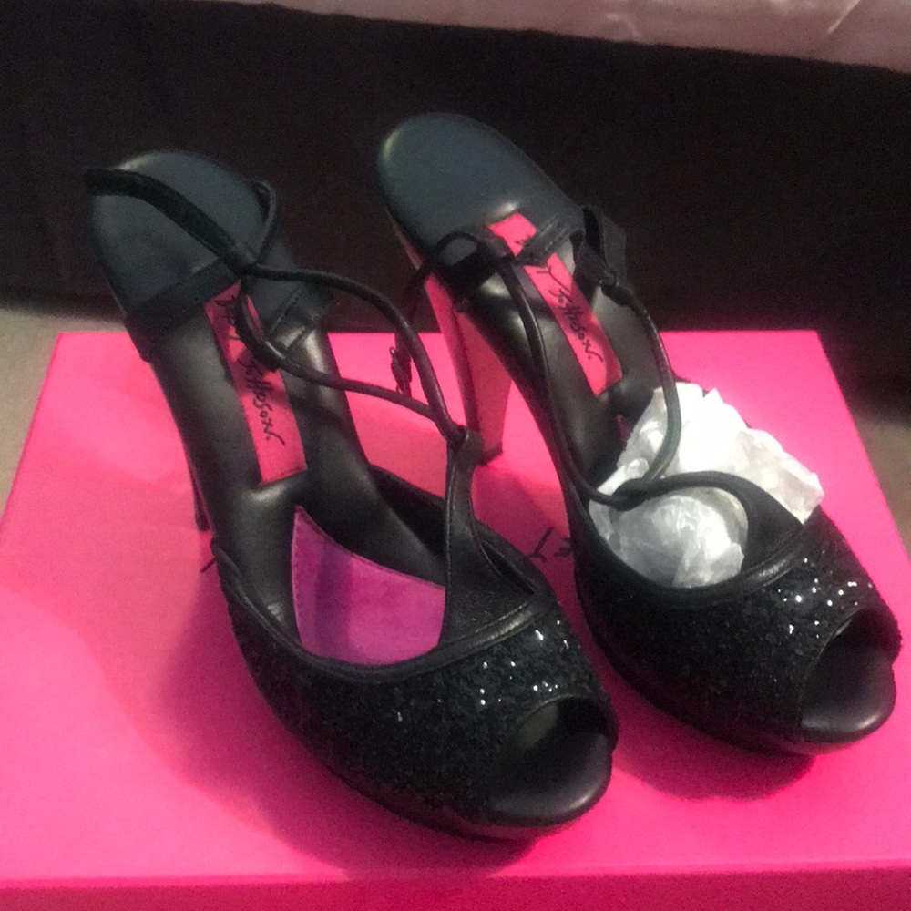 Betsey Johnson Cindy T-strap Glitter Polly’s